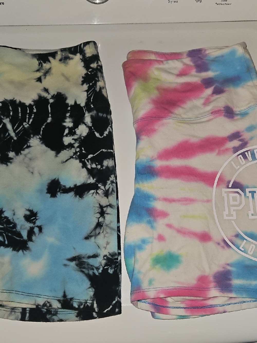 PINK Victoria's Secret Yoga Top - Black & Light Blue Tie-Dye